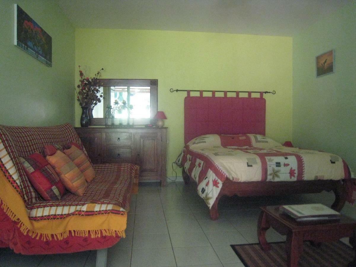 Appartement Baliste Jardin de Corail à Saint-Gilles Les Bains Extérieur photo
